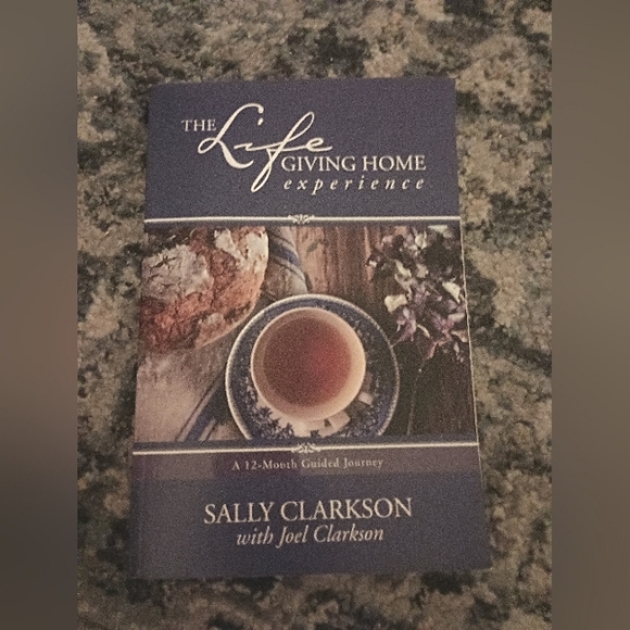 The Life Giving Home Experience Journal - Picture 1 of 1